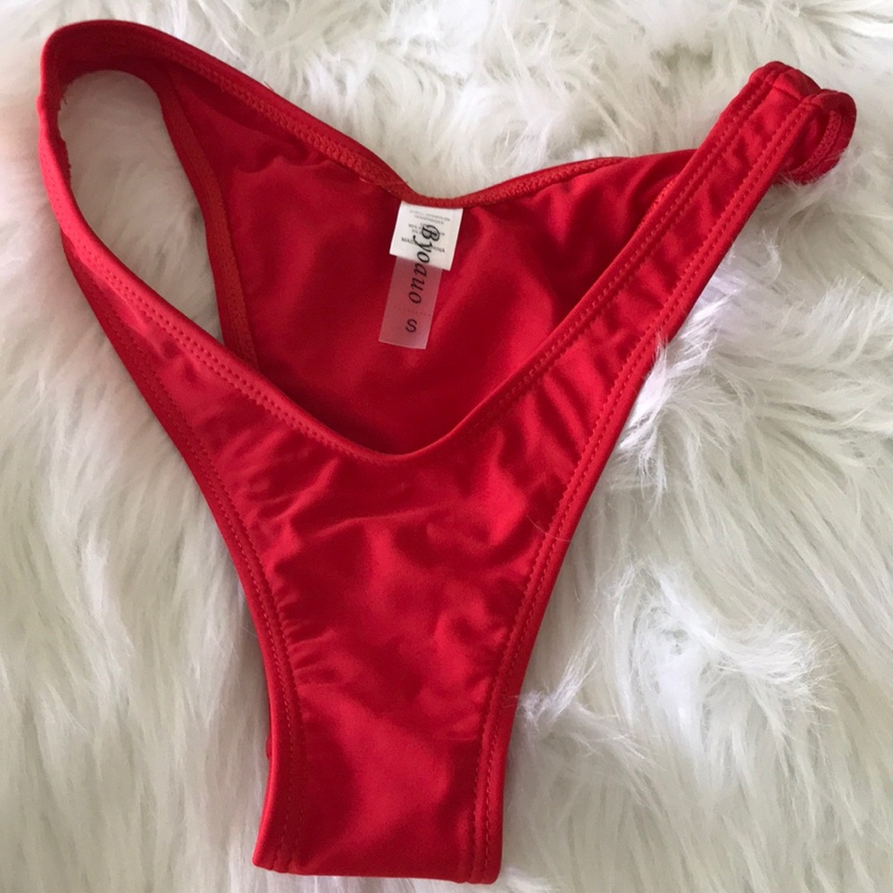 NWT Byoauo cheeky bottoms